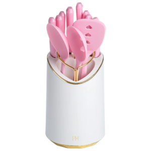 EPIC 12-PIECE KITCHEN UTENSIL SET: Includes everything you need with 4 steak knives, paring knife, utility knife, bread knife, Chef's knife, solid spoon, slotted spoon, slotted turner, and a non-slip rotating caddy. ICONIC DESIGN Features Paris Hilton's signature jewel-shaped handles that add a touch of glam to your kitchen. HIGH-CARBON STAINLESS STEEL: Blades crafted for durability and precision in every cut. NON-SLIP ROTATING CADDY: Keeps your tools organized and accessible, with a stylish touch. DISHWASHER SAFE UTENSILS: Easy cleanup with dishwasher-safe spoons and turner. Knives should be hand washed to maintain their iconic look. #BeAnIcon: Share your iconic bakes with #BeAnIcon for a chance to be featured on Paris Hilton’s social media!"